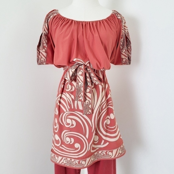 *Free with Purchase* BCBG MaxAzria Belted Tunic Top Abstract Blouse - Picture 3 of 11